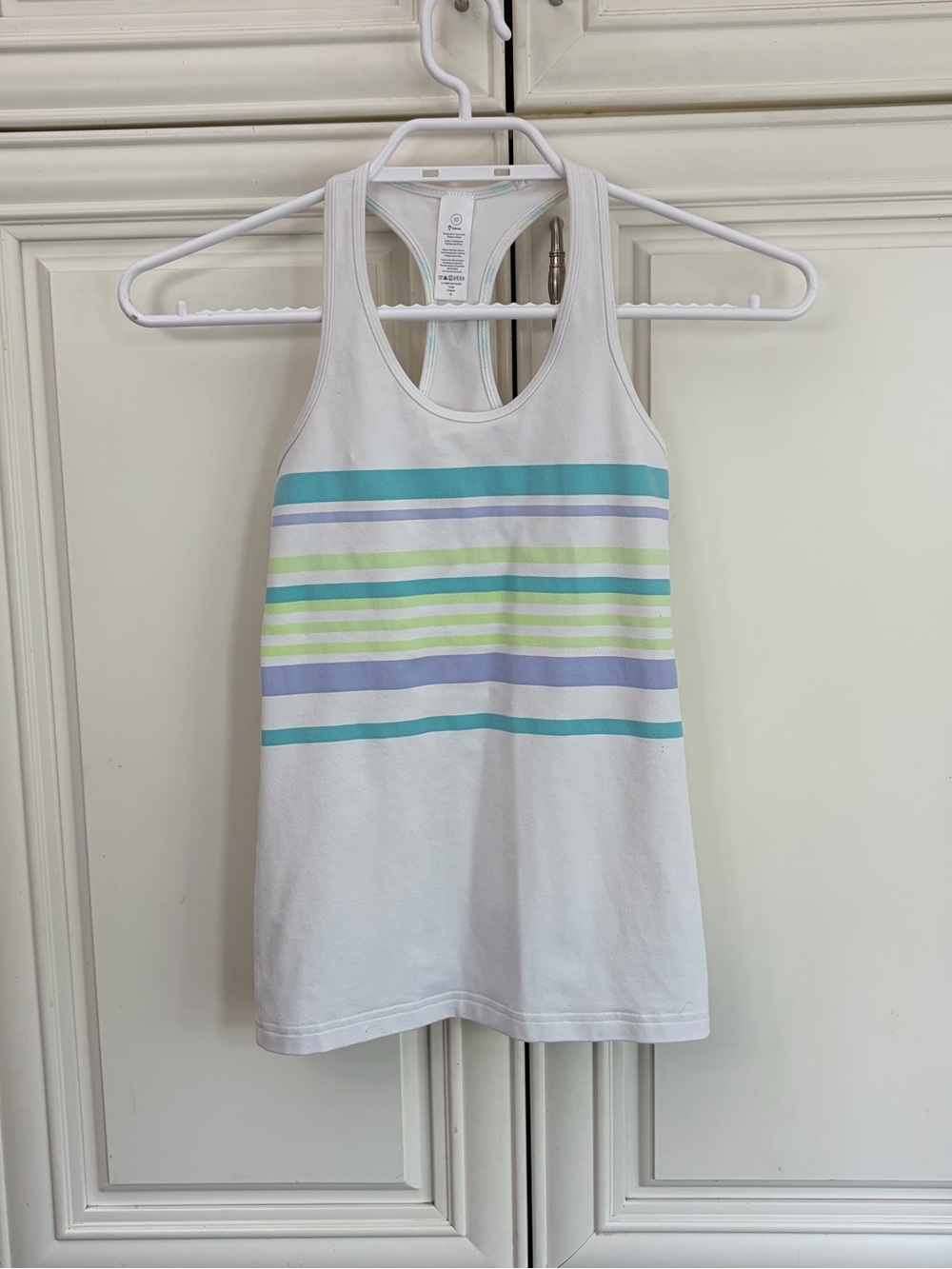 Ivivva by Lululemon girl’s tank top